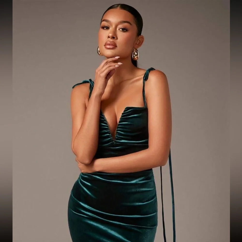 Dark green dress - Picture 5 of 6